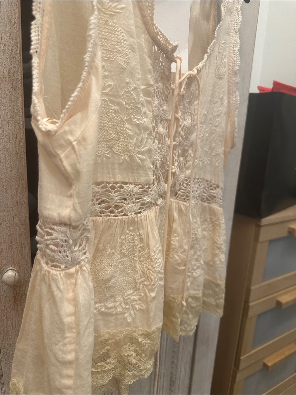 Zara Cream Embroidered Lace-Trim Peplum Top - Picture 3 of 7